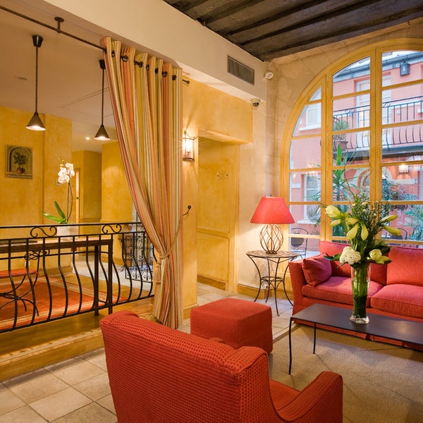 Push the door of the Millesime Hotel and step into the warm mediterranean ambiance of this boutique hotel right in the heart of Paris and popular Saint Germain des Pres...