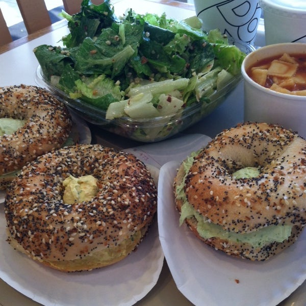 Bodo's Bagels 505 Preston Ave