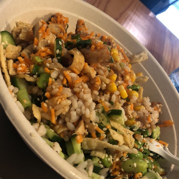 Photo taken at Freshii by MOHANNED . on 2/17/2020