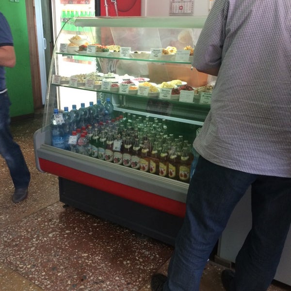 Столовая атп. Столовая атп. Столовая атп конаково. Столовая атп. Звёздный лагерь 2002г столовая внешняя.