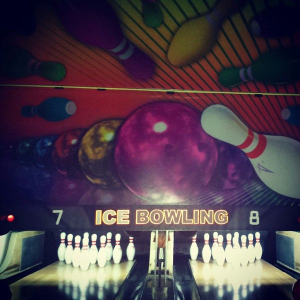 Ice Bowling
