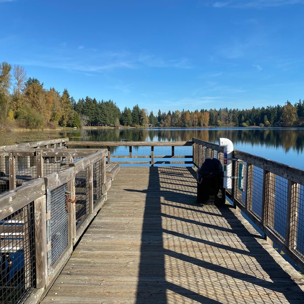 Фантом озера. Фантом озера. Бумовский мост в приозерске. Фантом озера. Фантом озера о чём?.