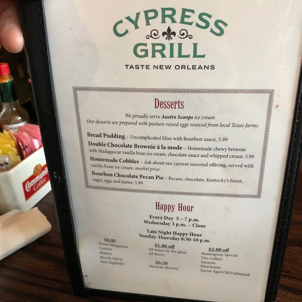 Foto tirada no(a) Cypress Grill por Elizabeth B. em 9/8/2018