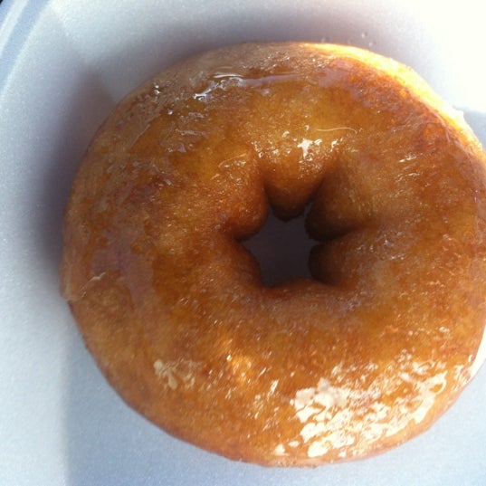 10/20/2012 tarihinde Charles w.ziyaretçi tarafından Duck Donuts'de çekilen fotoğraf
