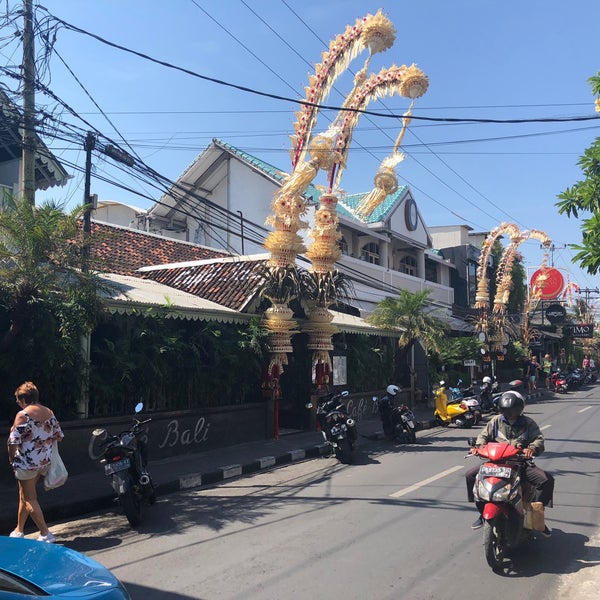 Photo taken at Café Bali Seminyak by Dennis P. on 6/3/2018