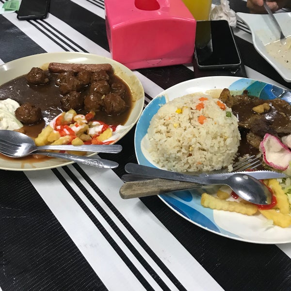 GERAI GELAS BESAR - 5 tips from 768 visitors