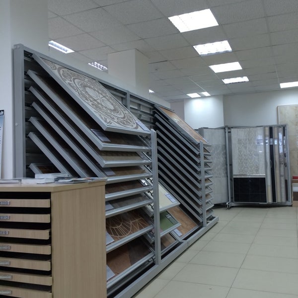 сургут строймагазин универсал нефтеюганское шоссе 40. керама марацци магазин. тц керама сургут. керама центр. керама центр.