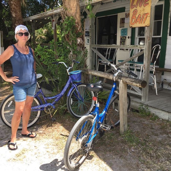 Bean Depot Cafe Burger Joint in EL JOBEAN