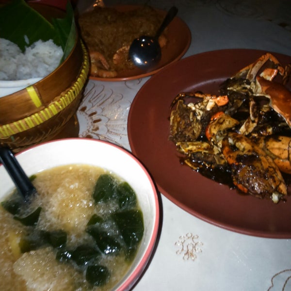 12/7/2014 tarihinde Edy U.ziyaretçi tarafından Gama Ikan Bakar dan Seafood'de çekilen fotoğraf