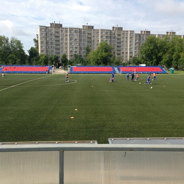 6/16/2013 tarihinde Vitaly S.ziyaretçi tarafından Стадион «Планета»'de çekilen fotoğraf