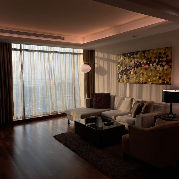 Photo taken at Fraser Suites Seef Bahrain by Khalifa .. on 1/7/2022