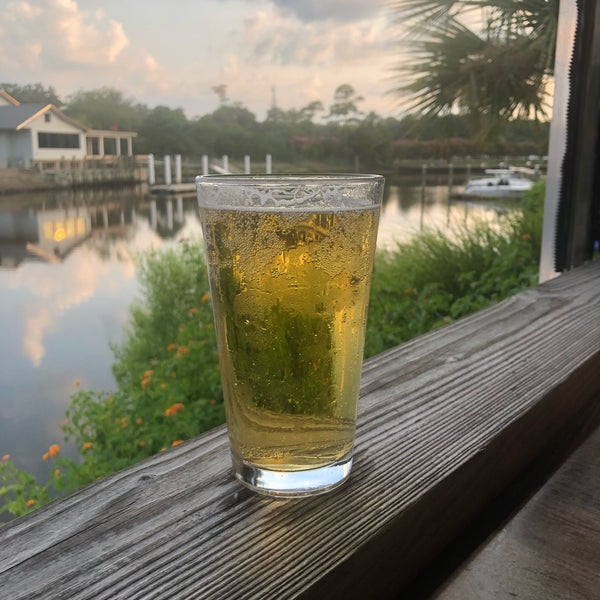 Lockside Bar and Grill American Restaurant