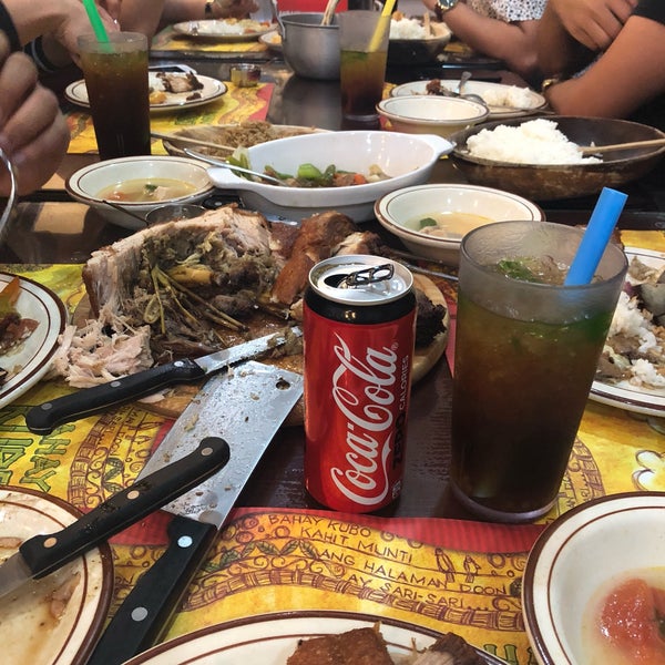 9/21/2018에 SA👨🏻‍💻님이 Bahay Kubo Restaurant에서 찍은 사진