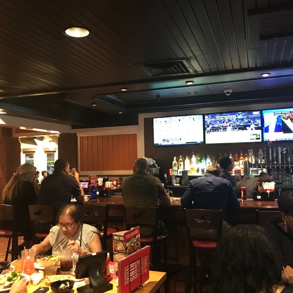 Photo taken at Chili&#39;s Grill &amp; Bar by Juan Pablo C. on 4/14/2018