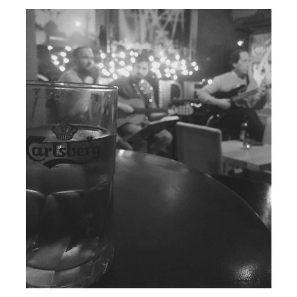 12/11/2015にgizenngaがCabare &amp; Cafe Barで撮った写真