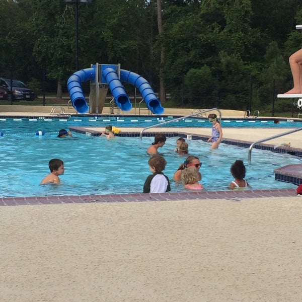 Alden Bridge Pool 49 visitors