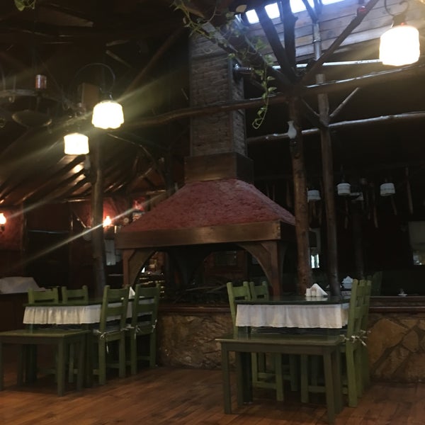 Photo taken at Ağva Gizlibahçe Restaurant by Sümeyye F. on 12/1/2018