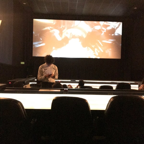 Photo taken at Studio Movie Grill City Centre by SAF 👲🏼 on 9/29/2018