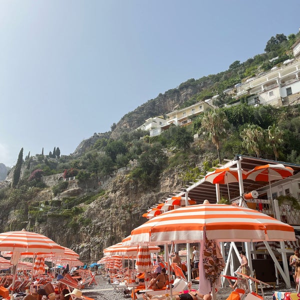 8/18/2022 tarihinde AASziyaretçi tarafından Bagni d&#39;Arienzo Beach Club'de çekilen fotoğraf