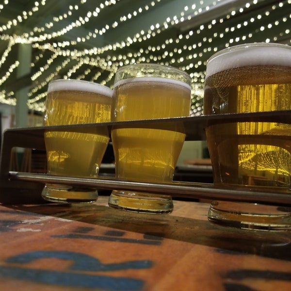 Photo taken at Whalers Brewing Company by Beer S. on 11/1/2019