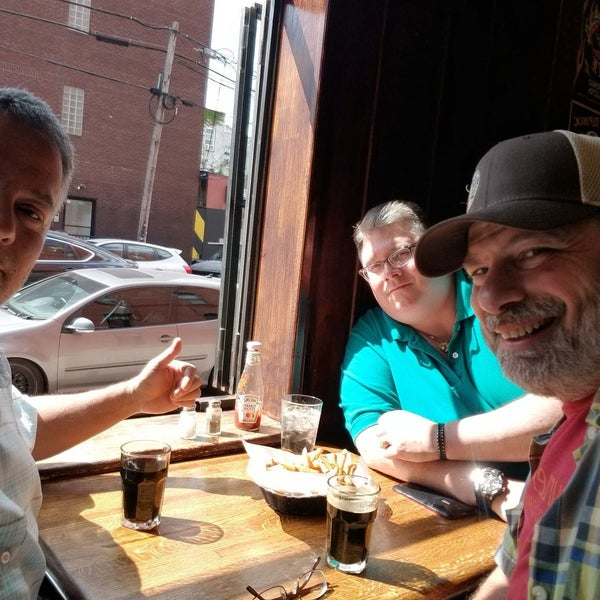 Mugs Ale House (Now Closed) Pub in Williamsburg