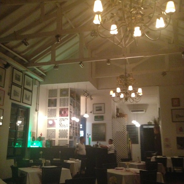 Foto diambil di Restaurante Capim oleh Rita V. pada 3/8/2013