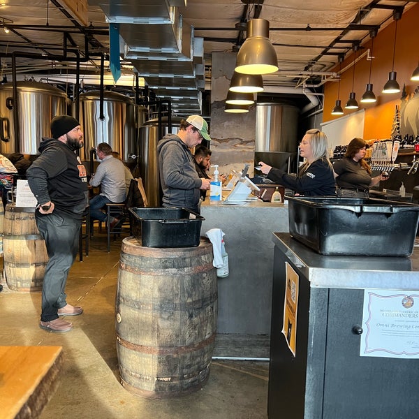 Photo taken at Omni Brewing Co by Jeff N. on 3/4/2022