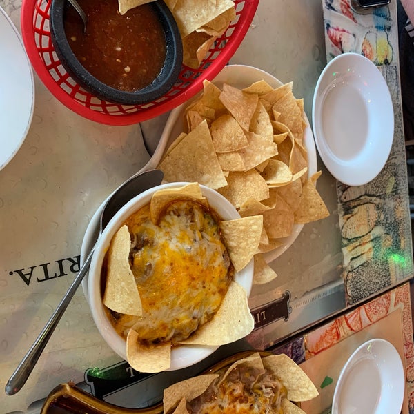 La Cucaracha Mexican Bar & Grill Restaurante mexicano en Honolulu