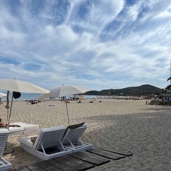Photo taken at Bora Bora Ibiza by Hamad on 9/15/2022