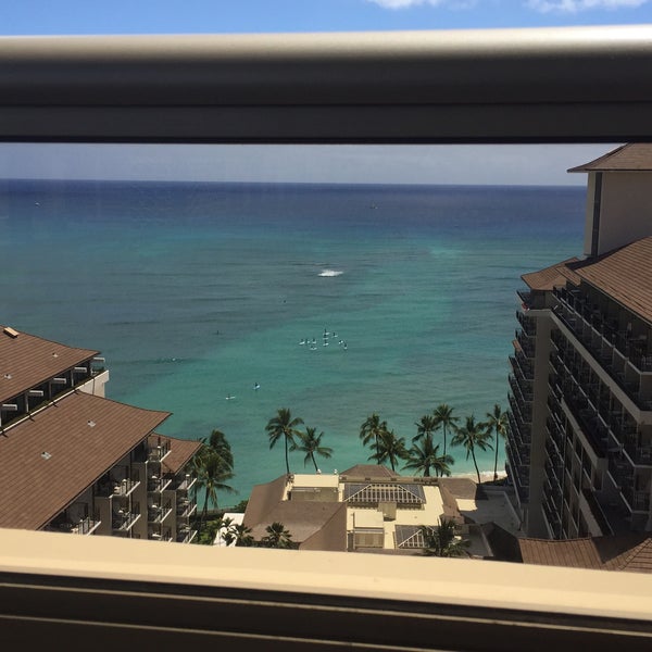 5/7/2017にLauren D.がEmbassy Suites by Hilton Waikiki Beach Walkで撮った写真