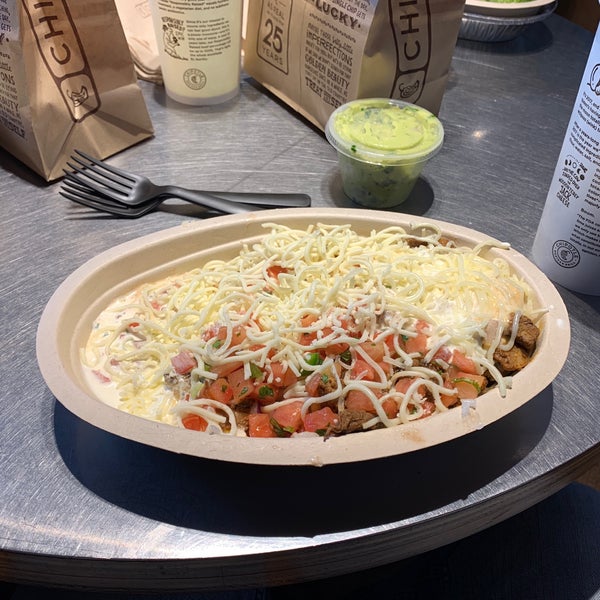 Chipotle Mexican Grill Mexican Restaurant in Cincinnati