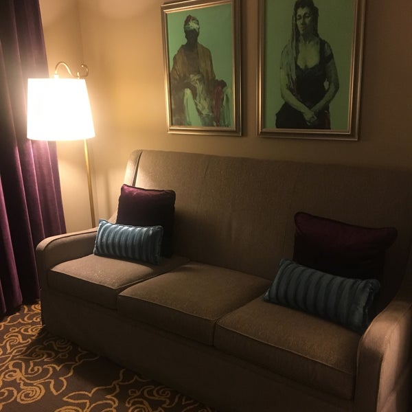 11/9/2019 tarihinde Lisa P.ziyaretçi tarafından Grand Bohemian Hotel Orlando, Autograph Collection'de çekilen fotoğraf