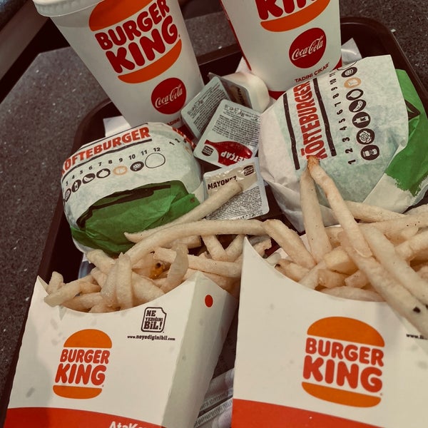 2/10/2022 tarihinde sadaf y.ziyaretçi tarafından Burger King'de çekilen fotoğraf