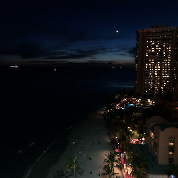 Снимок сделан в Outrigger Waikiki Beach Resort пользователем Spencer 9/1/2019