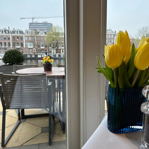 Photo taken at InterContinental Amstel Amsterdam by Chris A. on 4/17/2023