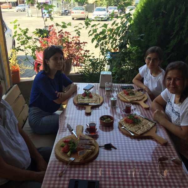 9/23/2018 tarihinde Saniye S.ziyaretçi tarafından Efe Fırın'de çekilen fotoğraf