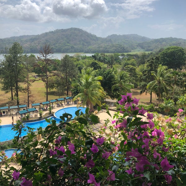 รูปภาพถ่ายที่ Gamboa Rainforest Resort โดย Gail M. เมื่อ 2/24/2019