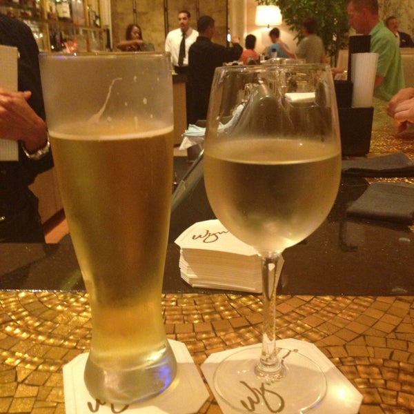 Photo taken at Tower Suite Bar at The Wynn by Brittany D. on 7/28/2013