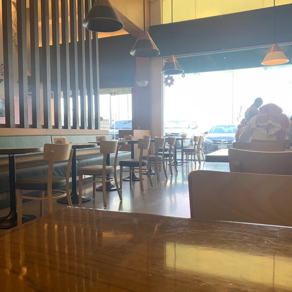 6/20/2019にTurkiがKaram Cafeで撮った写真
