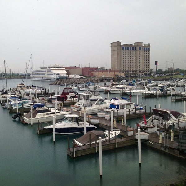 Indiana Harbor Yacht Club 3400 Aldis Avenue