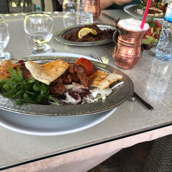6/12/2019 tarihinde Mehmet M.ziyaretçi tarafından Konak Cafe Resturant'de çekilen fotoğraf