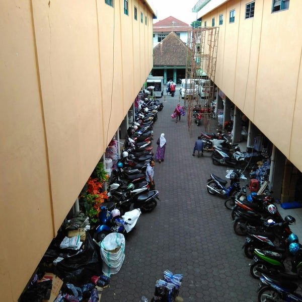 Pasar Kliwon Kudus Kabupaten Kudus Jawa Tengah