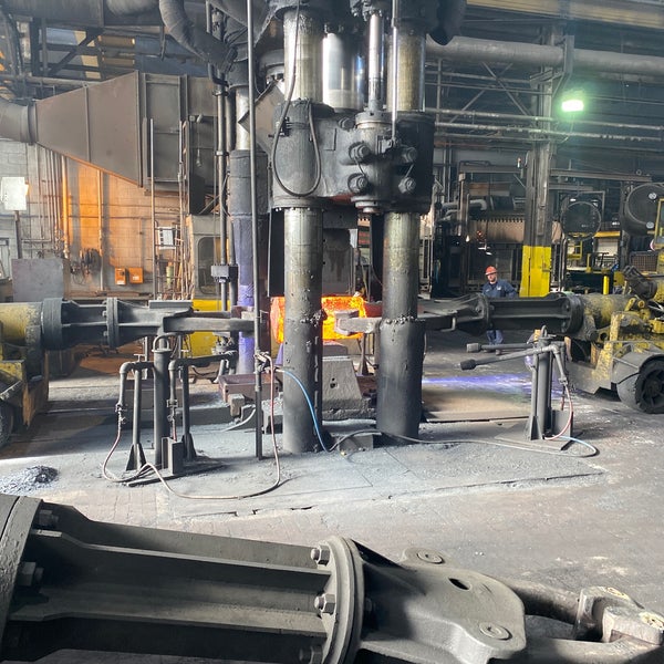 Forging life. Forging life