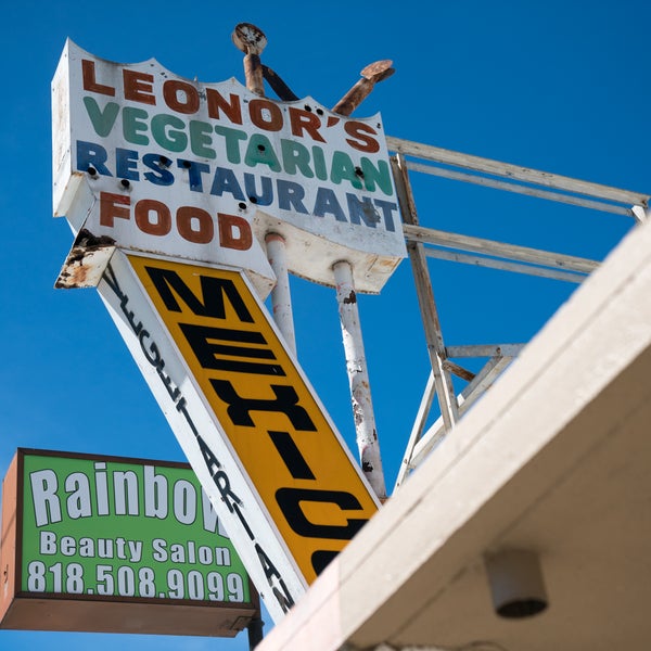 3/16/2018にLeonor&#39;s Vegetarian Mexican RestaurantがLeonor&#39;s Vegetarian Mexican Restaurantで撮った写真