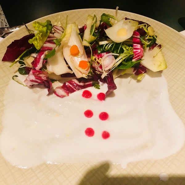 Photo taken at Restaurant Anzu by Vindy F. on 1/23/2018