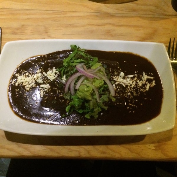 รูปภาพถ่ายที่ Pachuco Restaurante โดย Tom Pipol E. เมื่อ 8/26/2015