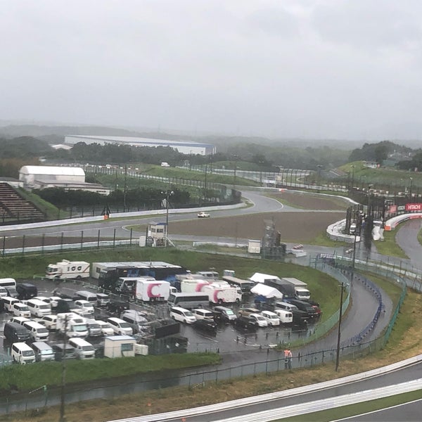 Photos At フライングシップ 鈴鹿市 三重県