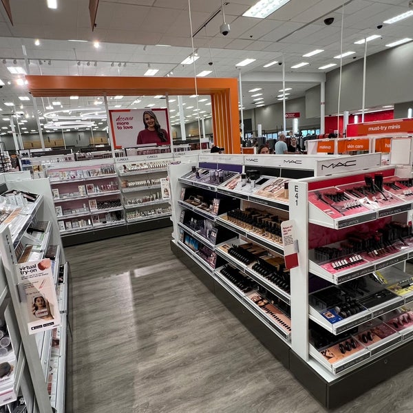 Target Sawgrass Mills 25 tips from 5296 visitors