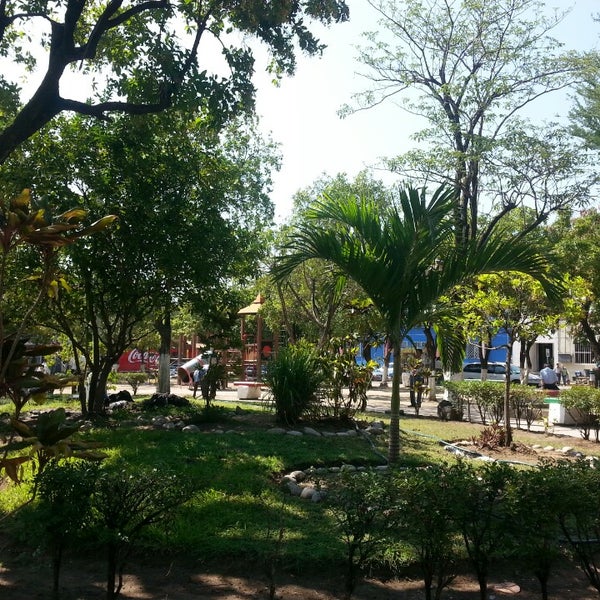 Photo taken at Parque Pipila by Dr. Lecter Z. on 6/6/2013