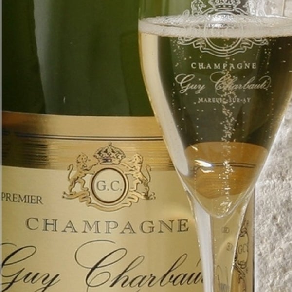 Снимок сделан в Champagne Guy Charbaut пользователем Yohan B. 3/20/2013